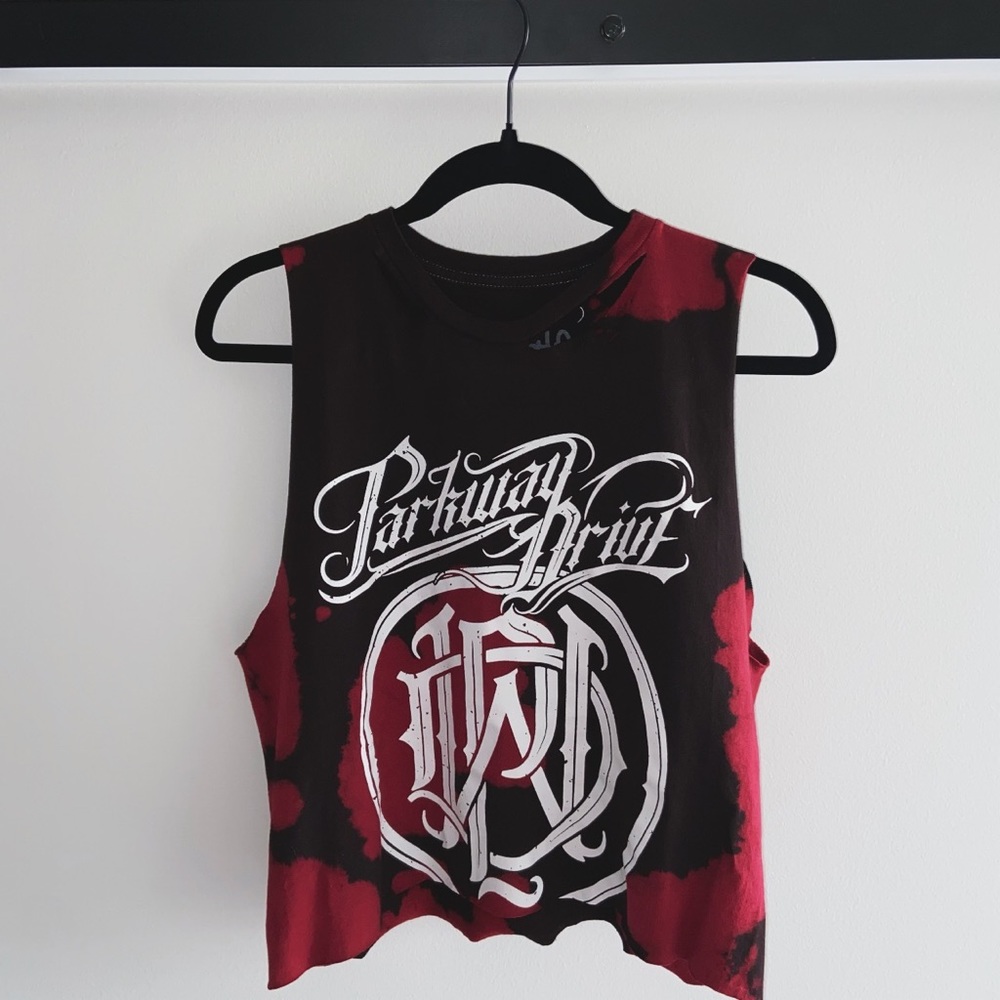 Pᴀʀᴋᴡᴀʏ Dʀɪᴠᴇ Tᴀɴᴋ